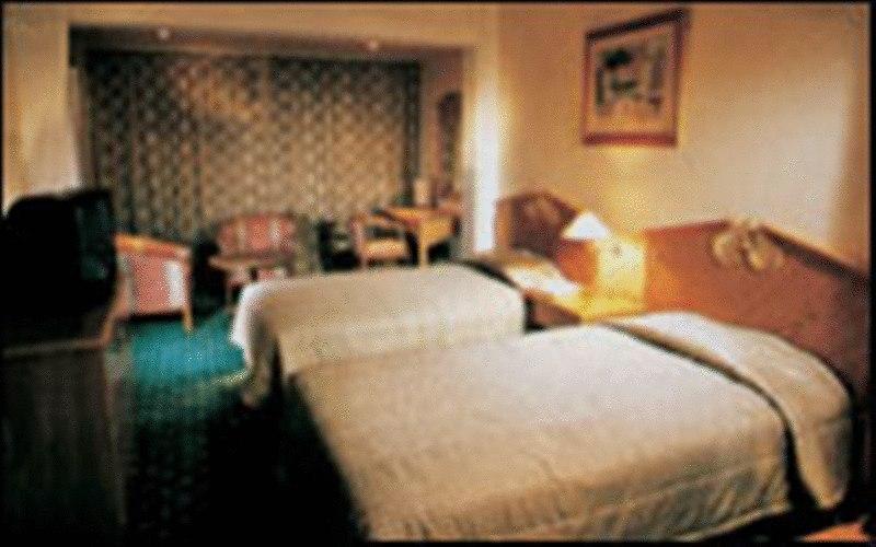 Grand Hotel Beirut Habitación foto